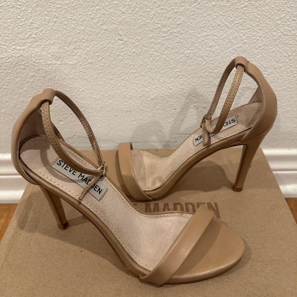 Steve Madden Nude Heels - Picture 6 of 12